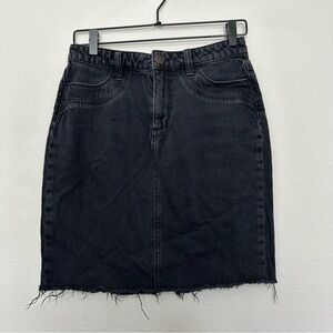 Paige washed black raw hem denim pencil skirt women’s size 28